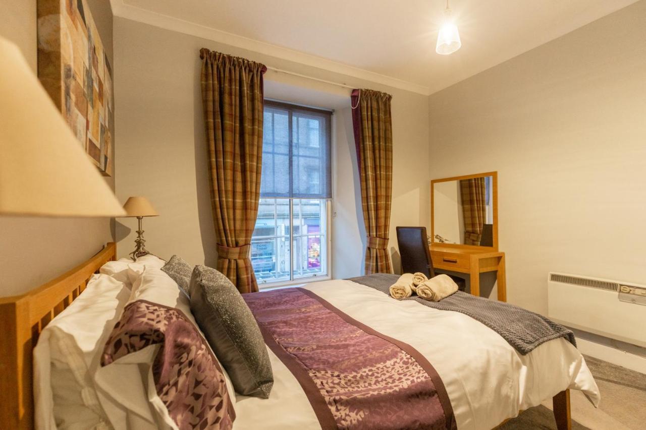 Two Bedroom Apartment Within Walking Distance To City Centre EDI Exterior foto