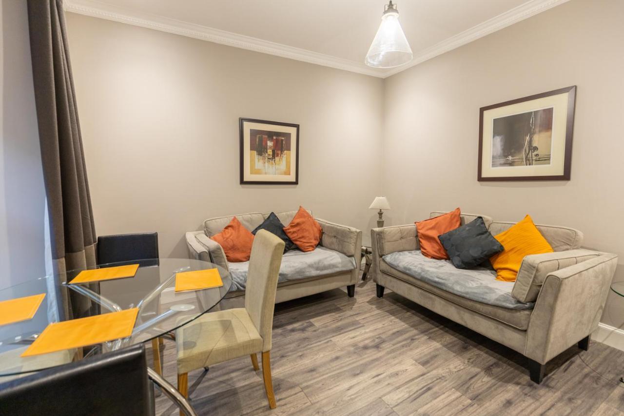 Two Bedroom Apartment Within Walking Distance To City Centre EDI Exterior foto